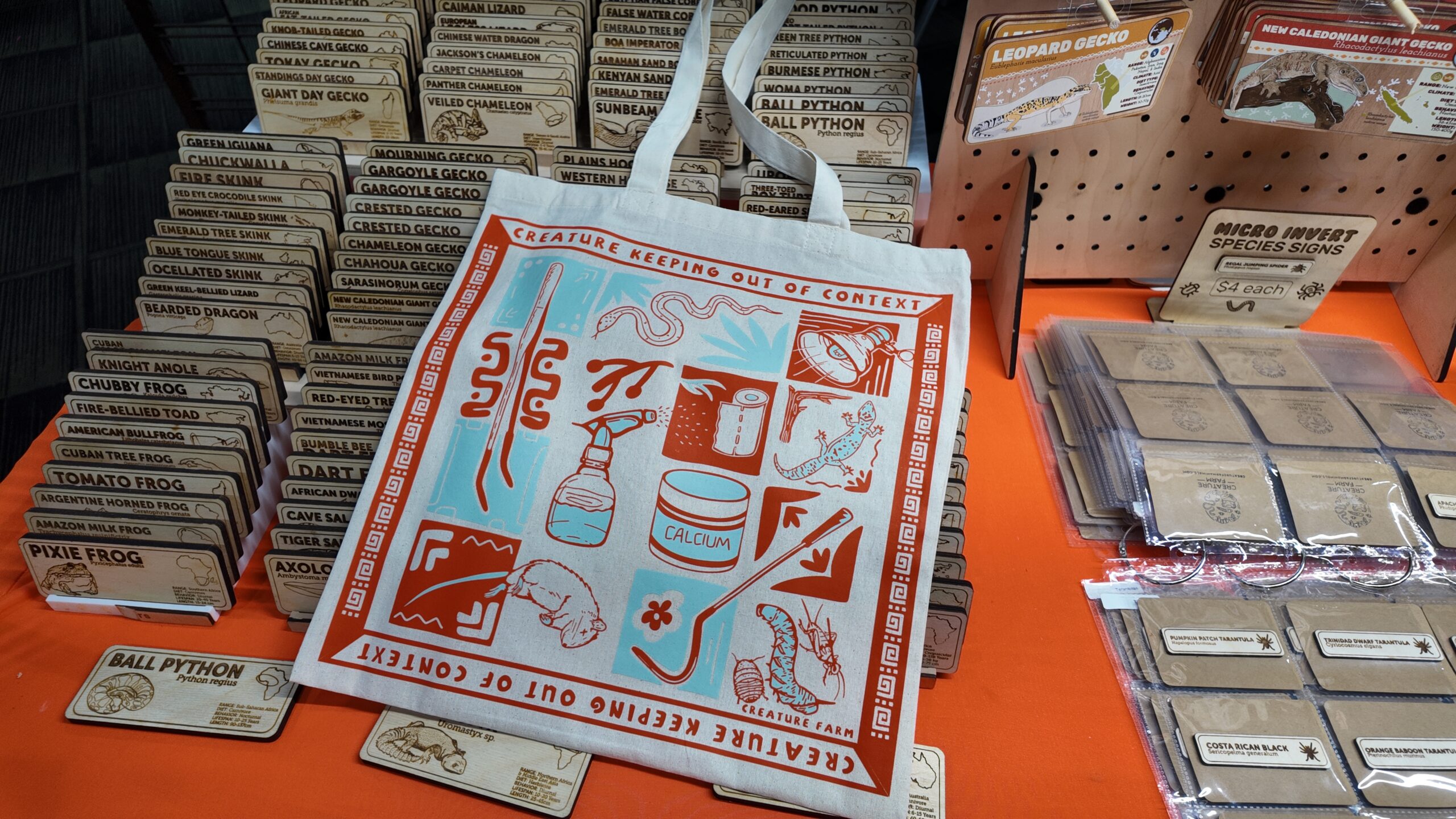 Creature Keeping our of Context | Canvas Tote Bag - Image 2