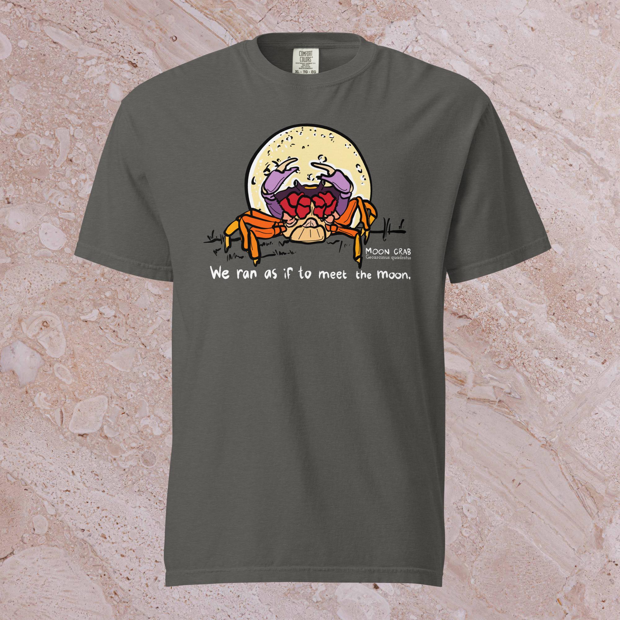 Run to the Moon | Moon Crab Graphic Tee